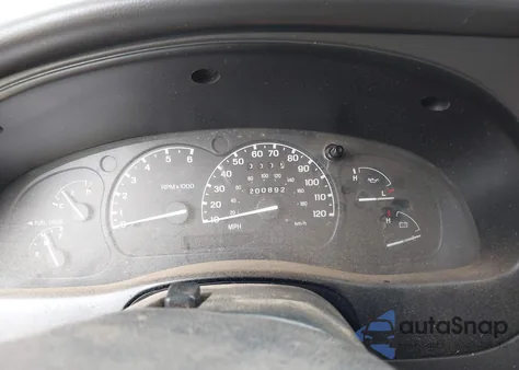 2000 Ford Ranger Xlt from USA, damaged, VIN 1FTYR11X4YTB03894